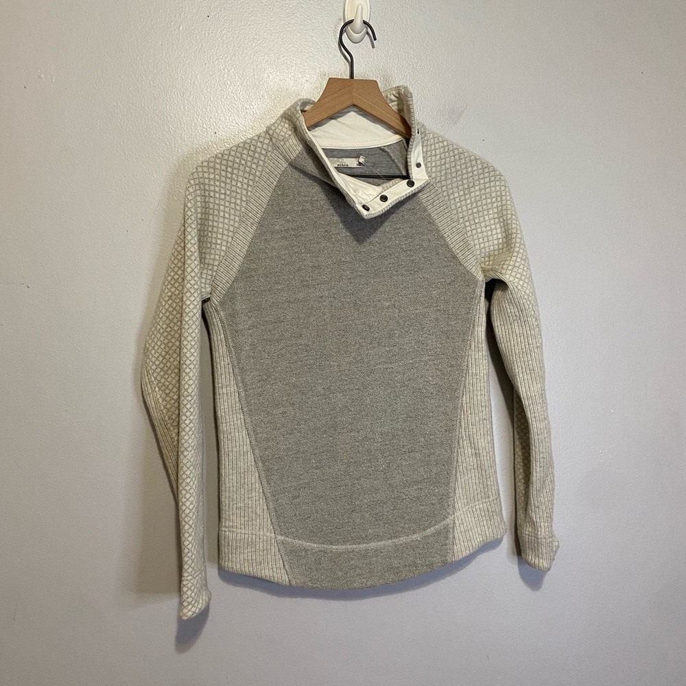 Prana Brandie Fleece Lined Wool Snap Collar Pullover Sweater in Gray & Bone XS
